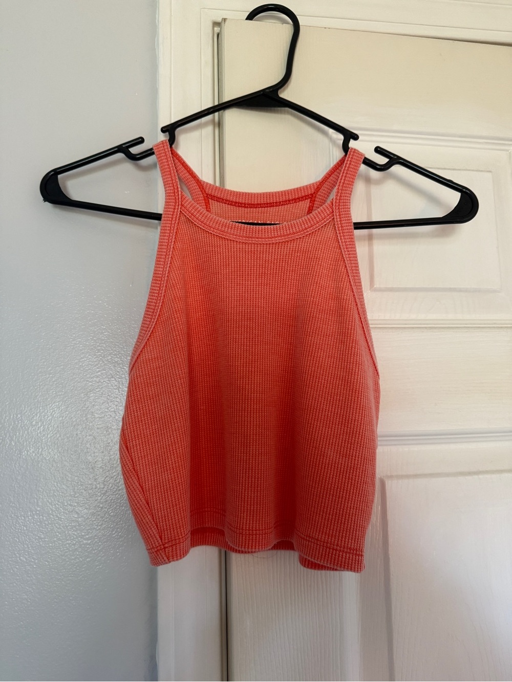 American Eagle Outfitters Coral Ribbed High-Neck Tank